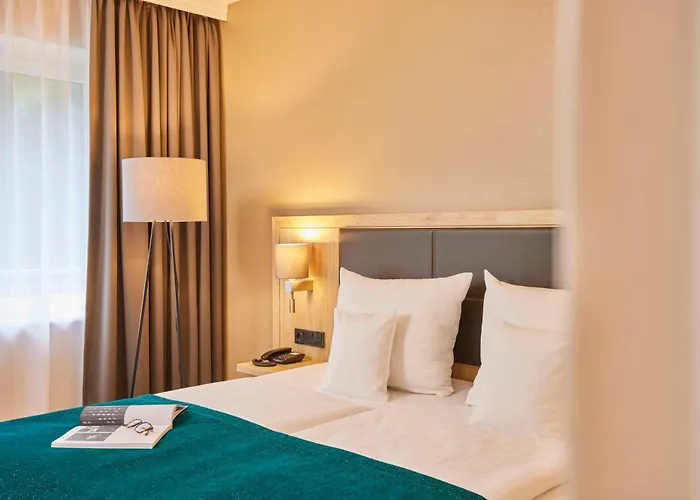 Western Premier Alsterkrug Hotel 4*