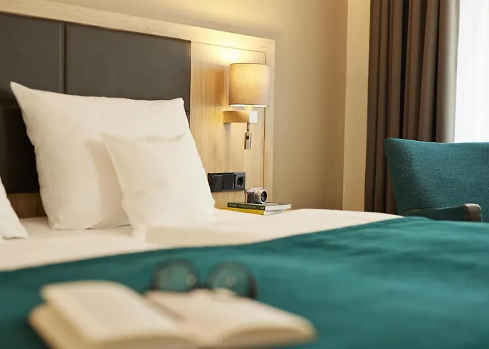 Western Premier Alsterkrug Hotel 4*