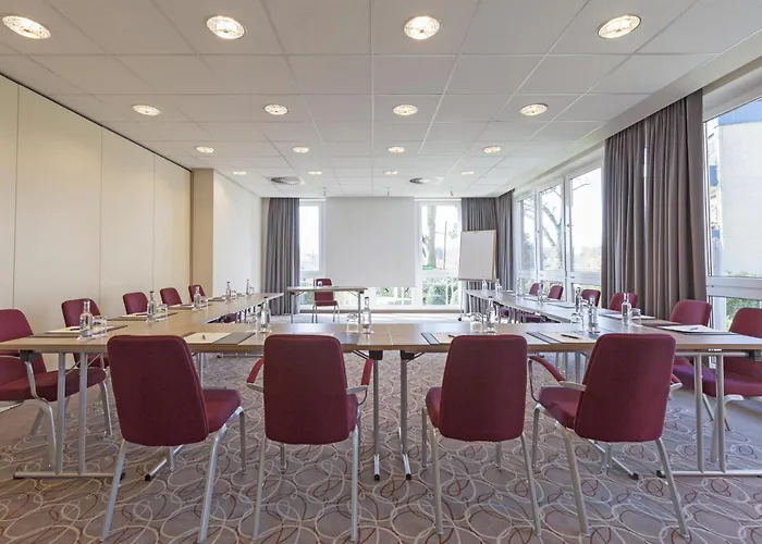 Hotel Western Premier Alsterkrug 4*